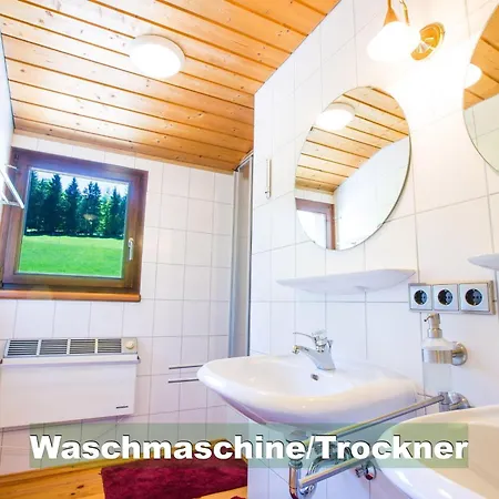 Ferienwohnung-im-scheuermatthof-todtnauberg-feldberg-an-die-skipiste-fuer-8-personen トートナウベルク