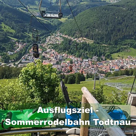 Ferienwohnung-im-scheuermatthof-todtnauberg-feldberg-an-die-skipiste-fuer-8-personen トートナウベルク